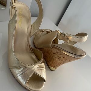 Original Lily Pulitzer Wedges in Gold